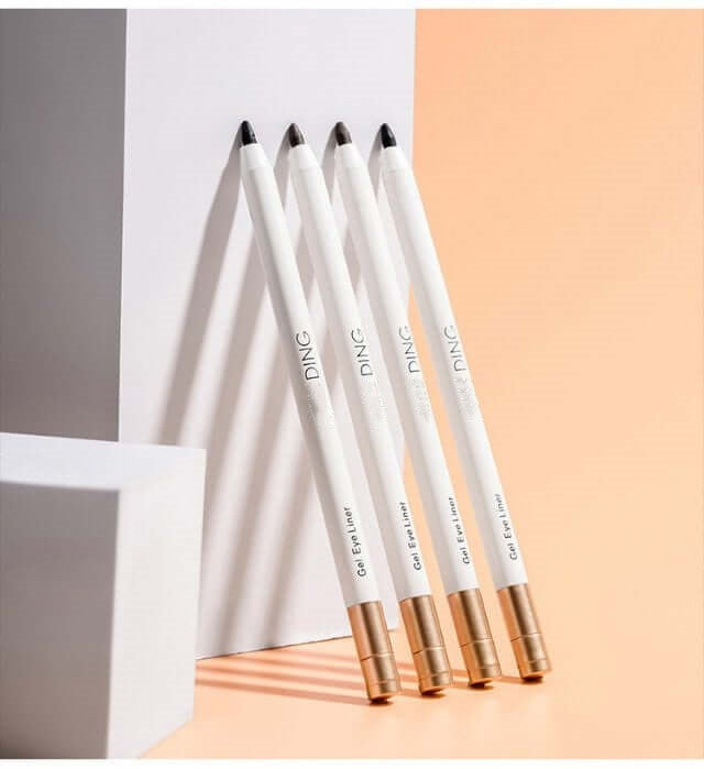Schnelltrocknender Premium-Eyeliner – wasserfest, schweißresistent und langanhaltend 🔥 Jetzt: Kaufe 1, erhalte 1 GRATIS! 🔥